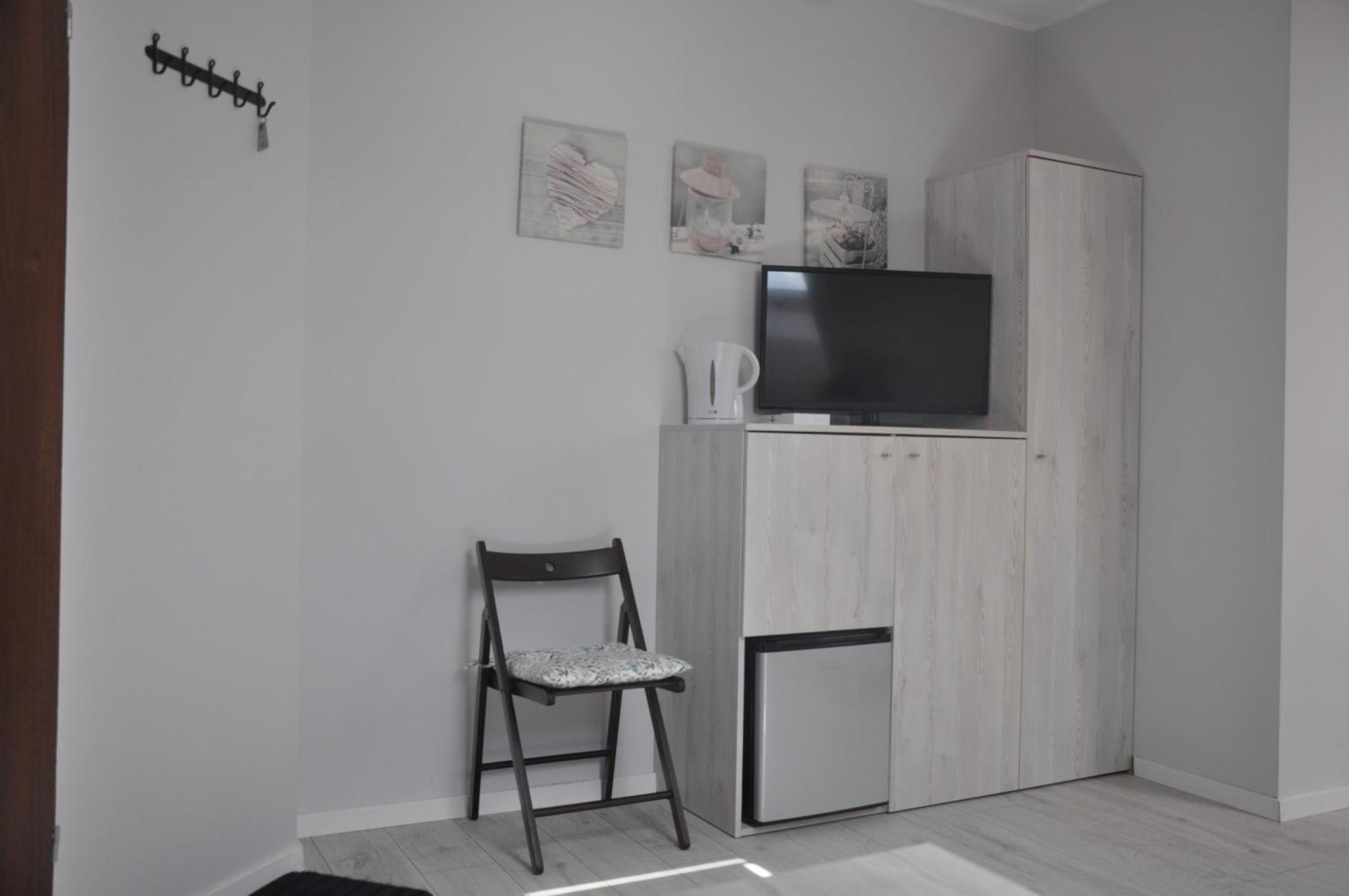 Pokoje Goscinne Mizera Kudowa-Zdrój Esterno foto